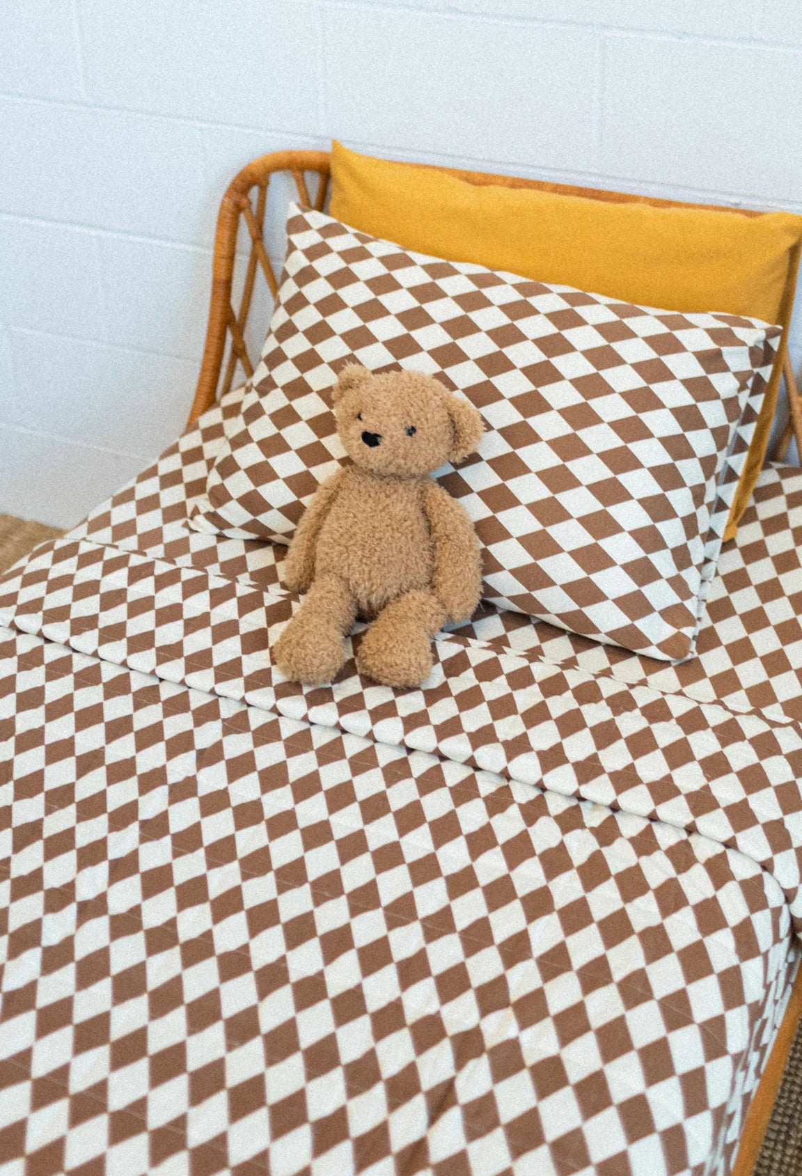 Quilted Blanket - Medium - Toasted Almond