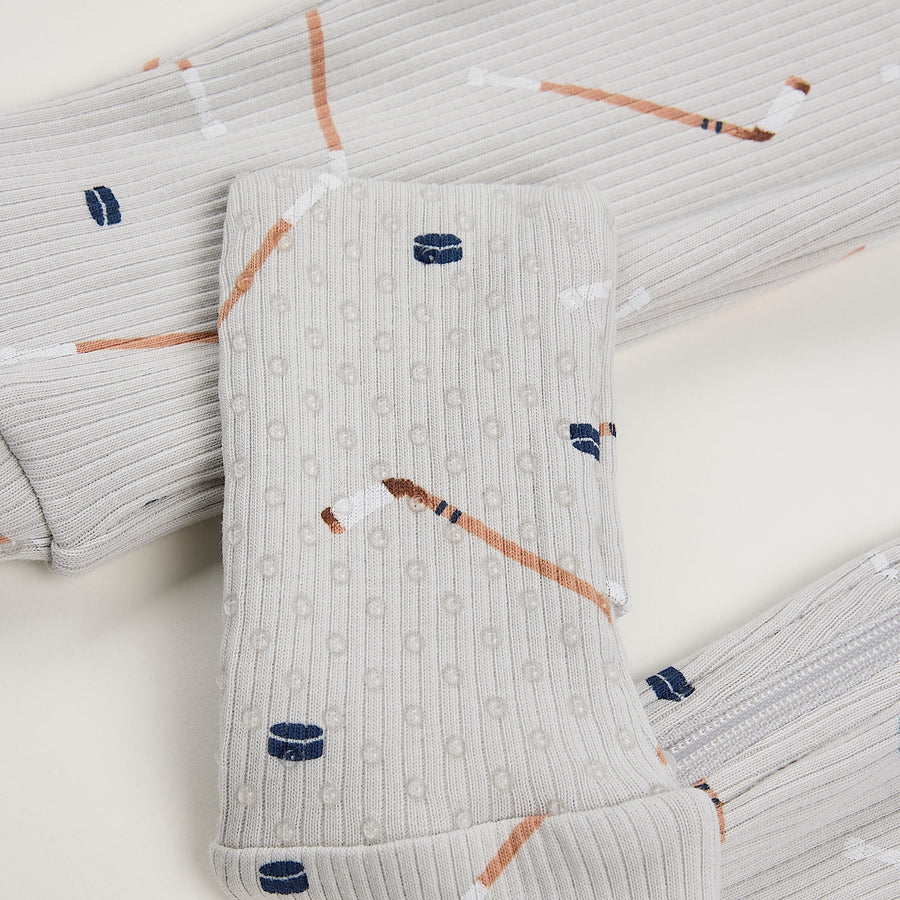 Slapstick Print on Ribbed Lunar Rock Convertible Ribbed Sleeper