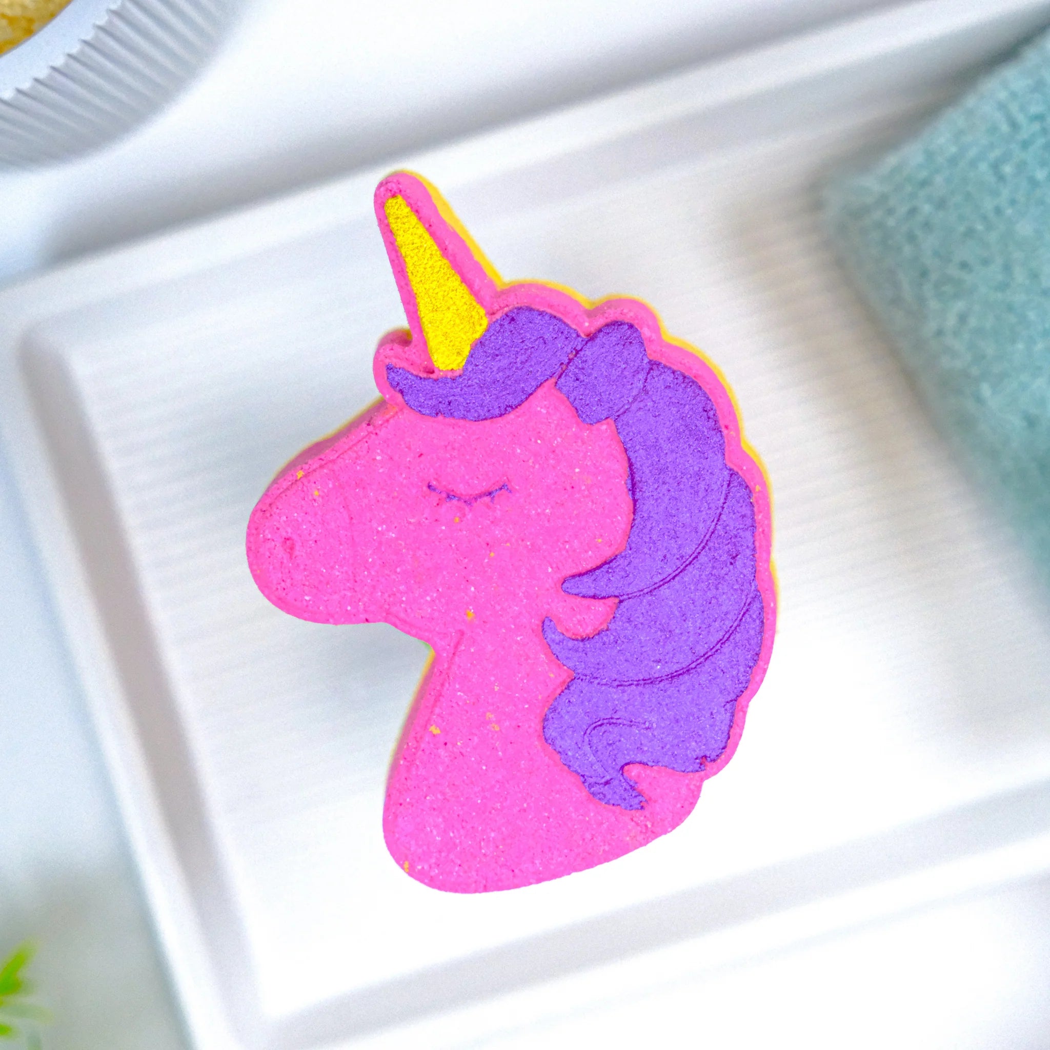 Unicorn - Bath Bomb w/ Shoe Charm