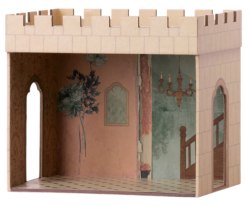 Castle Hall, Mouse