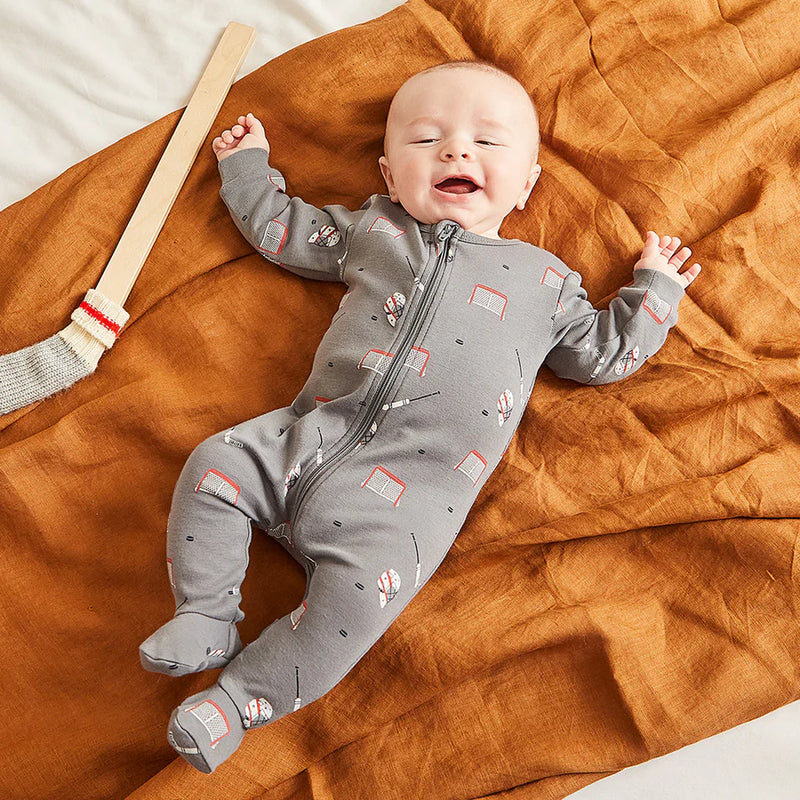 Hockey Gear Print Sleeper