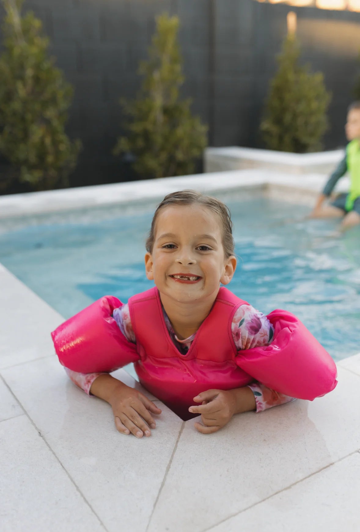 Current Tyed Floaties - Assorted Prints
