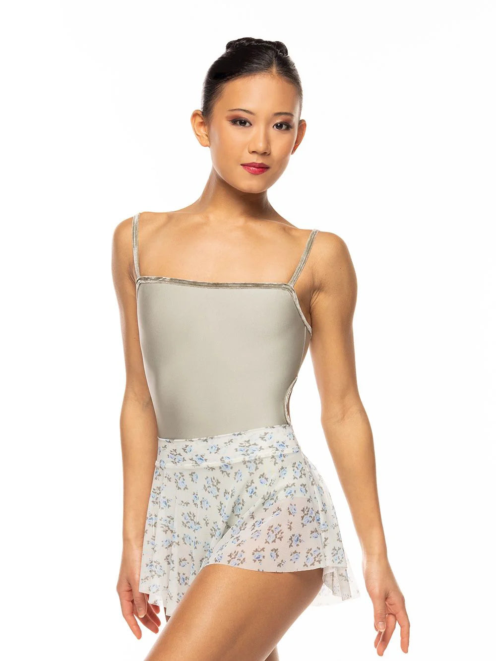 Helena Leotard - Dust