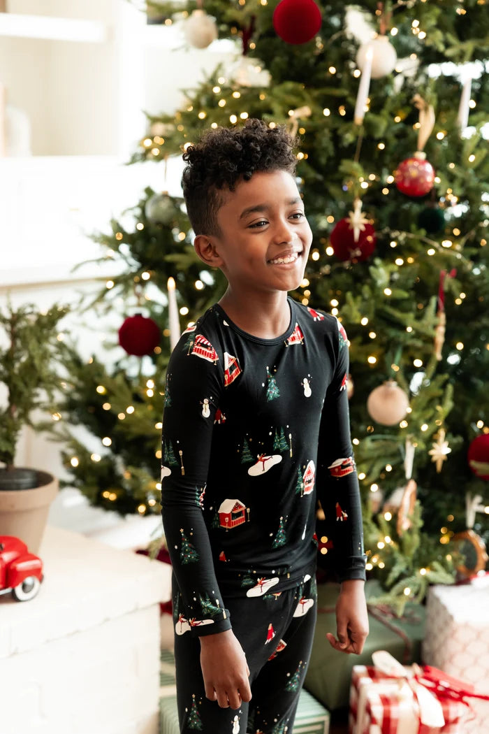 Long Sleeve Pajamas in Winter Wonderland